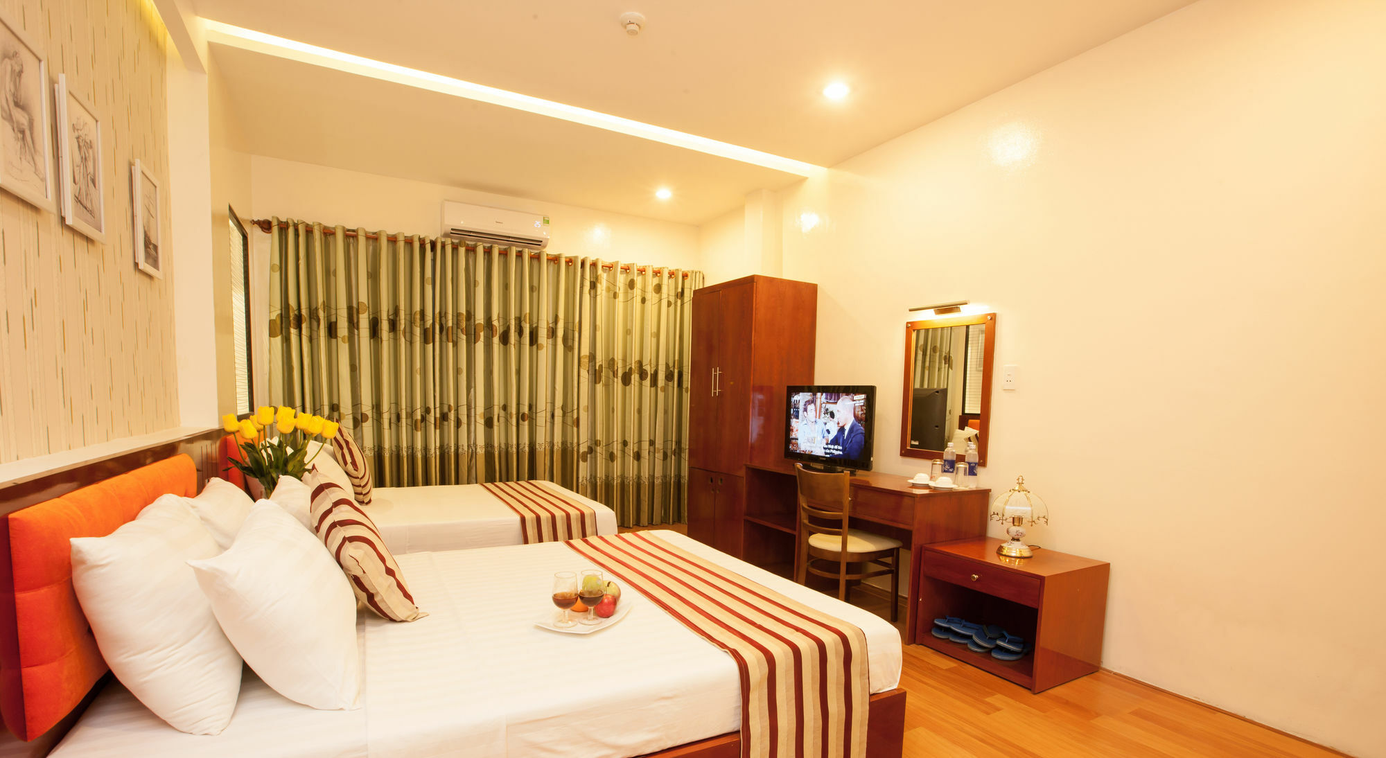 Saigon Crystal Hotel Bandar Ho Chi Minh Luaran gambar